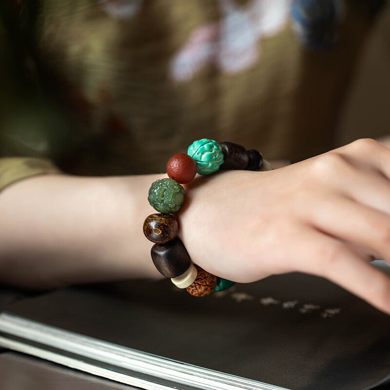 Eighteen-Gem Bodhi Bracelet – A Gathering of Blessings for the Year Ahead