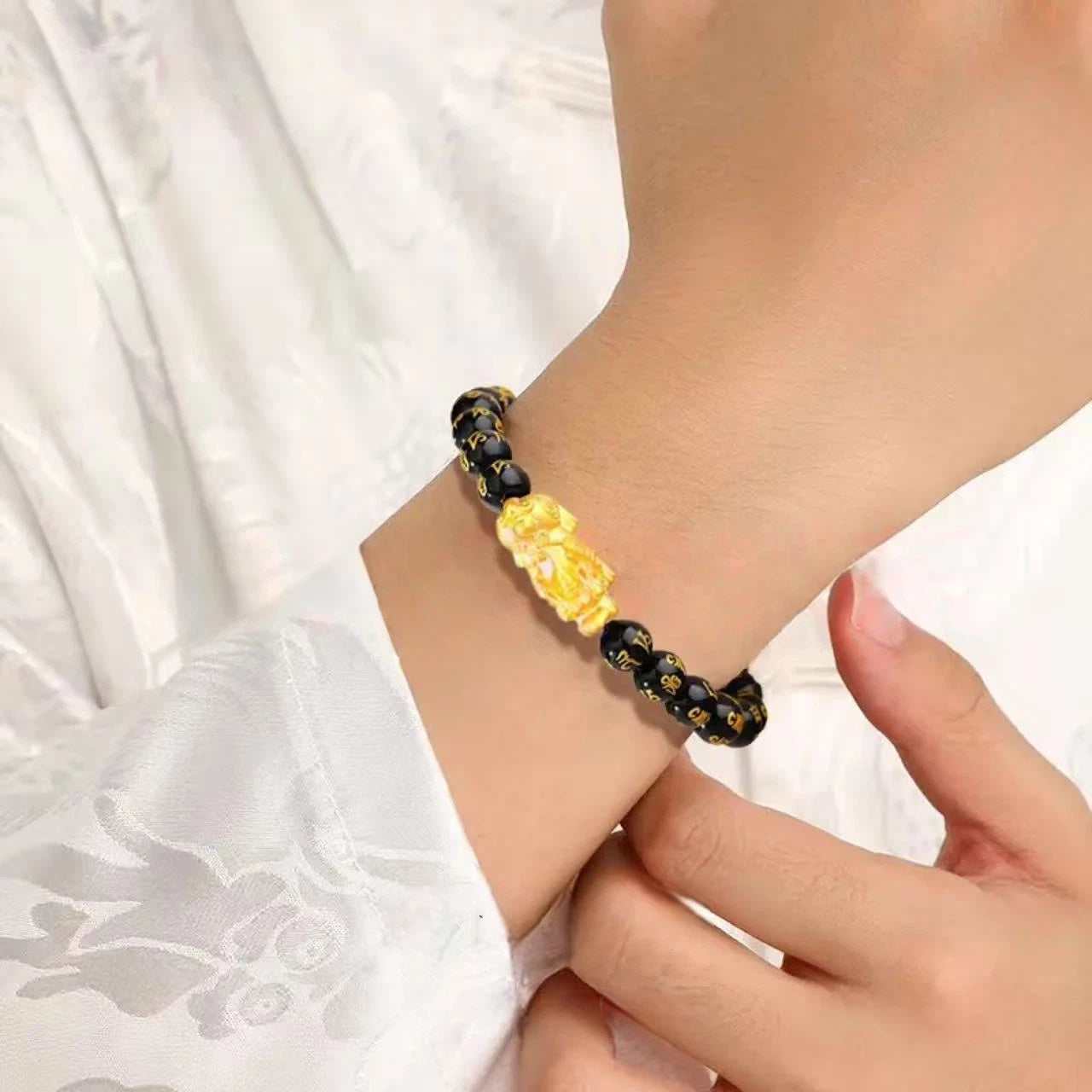 18K Gold Pixiu Six-Character Mantra Pure Gold Bracelet - Feng Shui Energy Bracelet