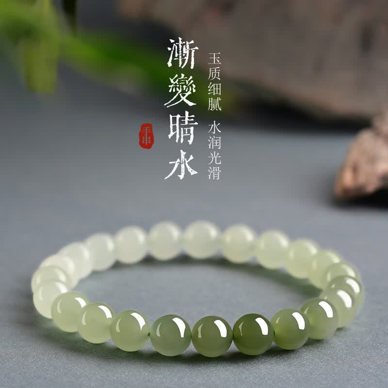Hetian Jade Gradient Bracelet – A Liquid Glow, A Gentle Presence
