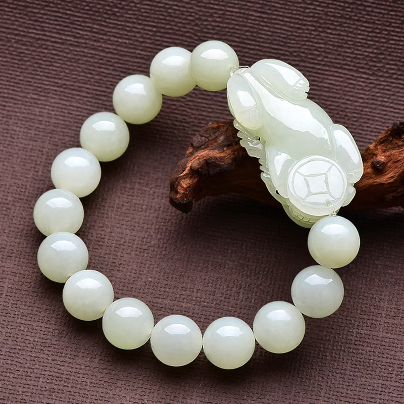 Hetian Jade Pixiu Bracelet – A Guardian for Your Fortune, A Presence for Your Peace