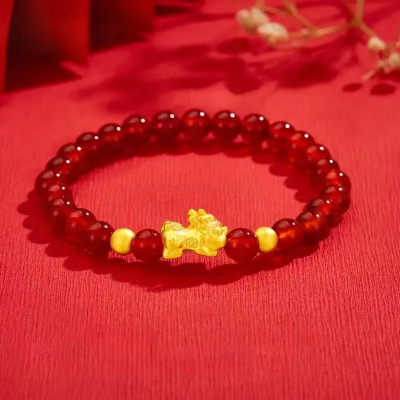 Pure gold and red agate Pixiu baby bracelet for women - lucky charm Pixiu baby bracelet